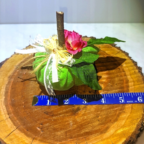 Fabric Pumpkin / Boho Chic Pumpkin / Cottagecore Decor / Fall Decor - Picture 5 of 7